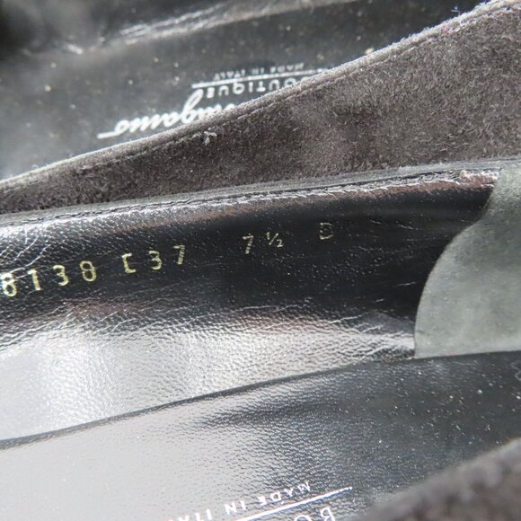 Salvatore Ferragamo 7.5 B Black Suede Tortoise Shell Design Heel Round Toe Italy - Picture 12 of 16